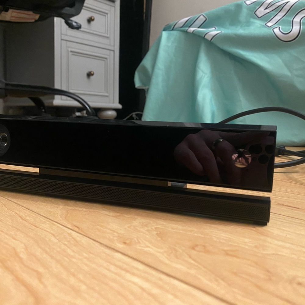 Microsoft Xbox 1 Kinect Sensor - Picture 7 of 9